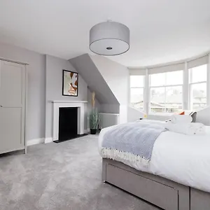 Dragon - Centre Castle View 1 Bed , Edimburgo Reino Unido